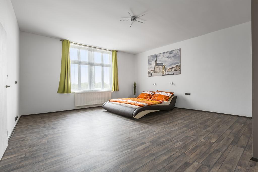 Apartsee Hálkova Plzeň Kültér fotó