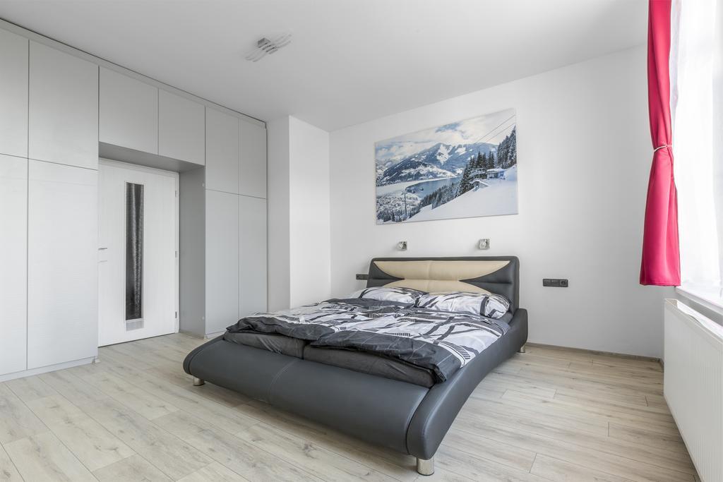 Apartsee Hálkova Plzeň Kültér fotó